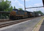 CSX 3367 leads M404